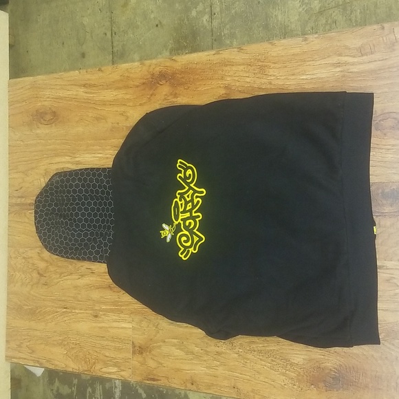Limited Edition Sohiyo custom embroidered hoodie - Picture 2 of 8